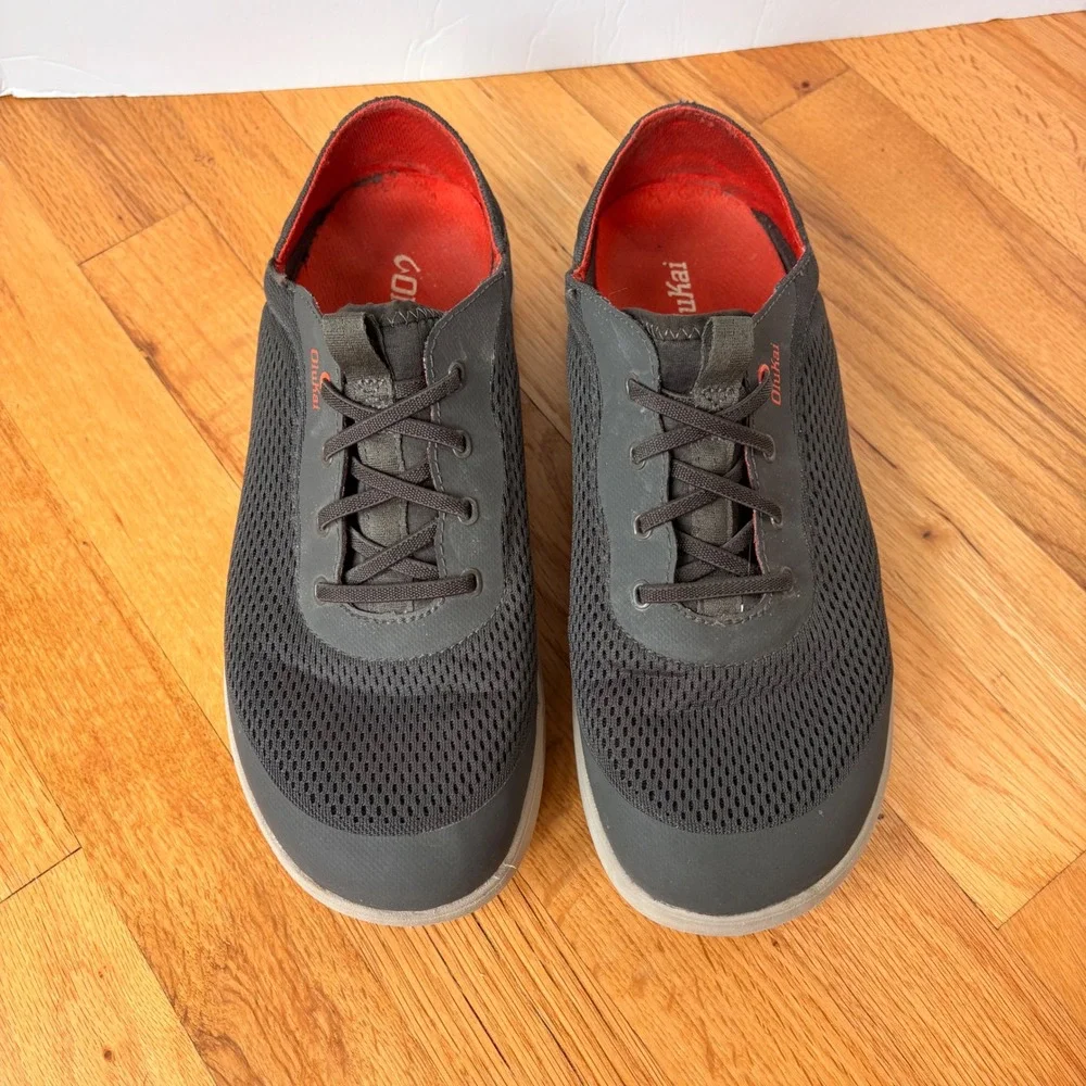 OluKai Moku Pae Mens 10 Dark Grey Red Mesh Boat Shoes Sneakers 10472-4EKZ